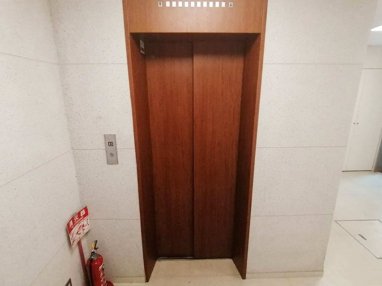 エレベーター