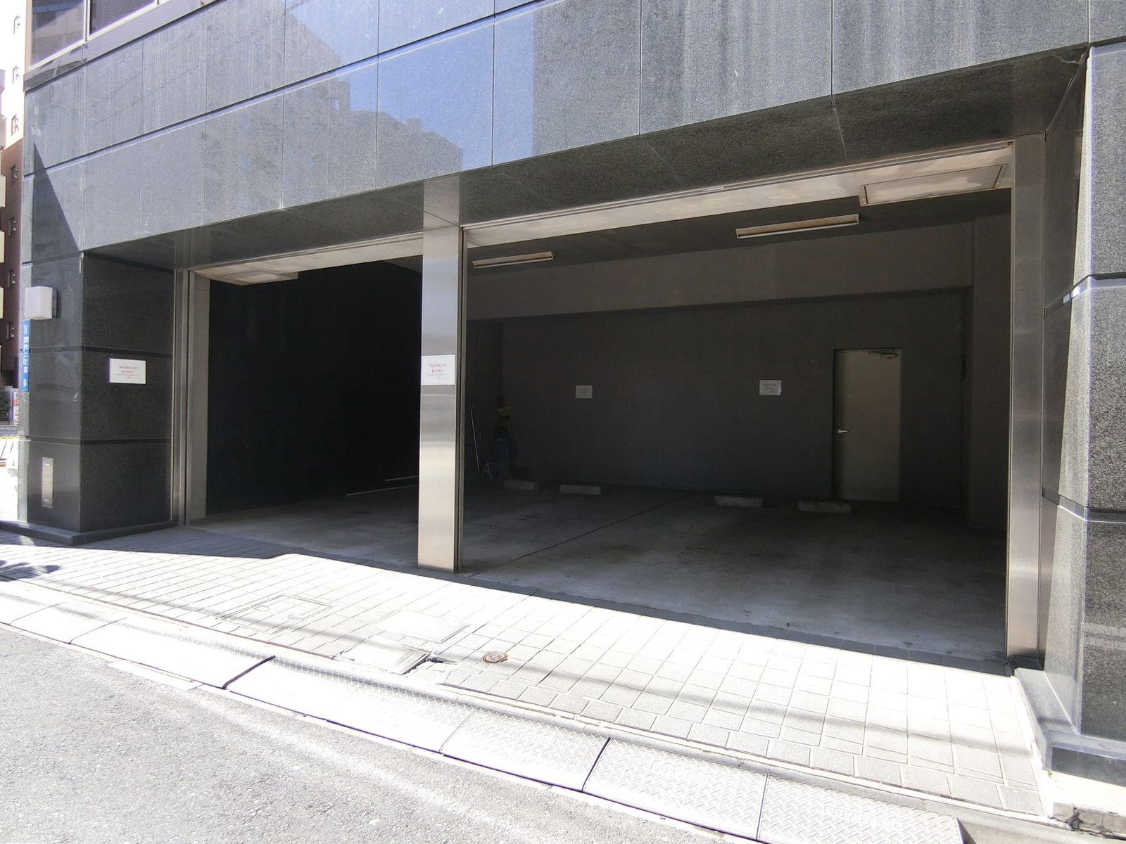 駐車場併設