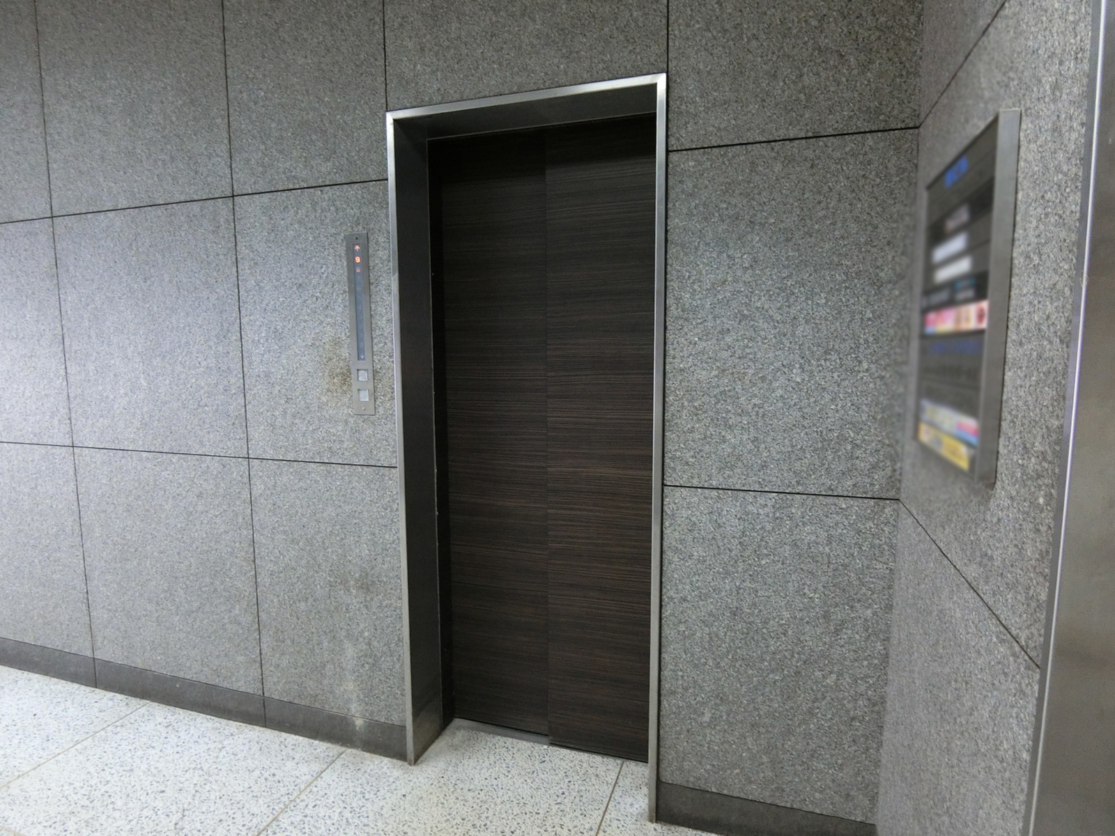 エレベーター