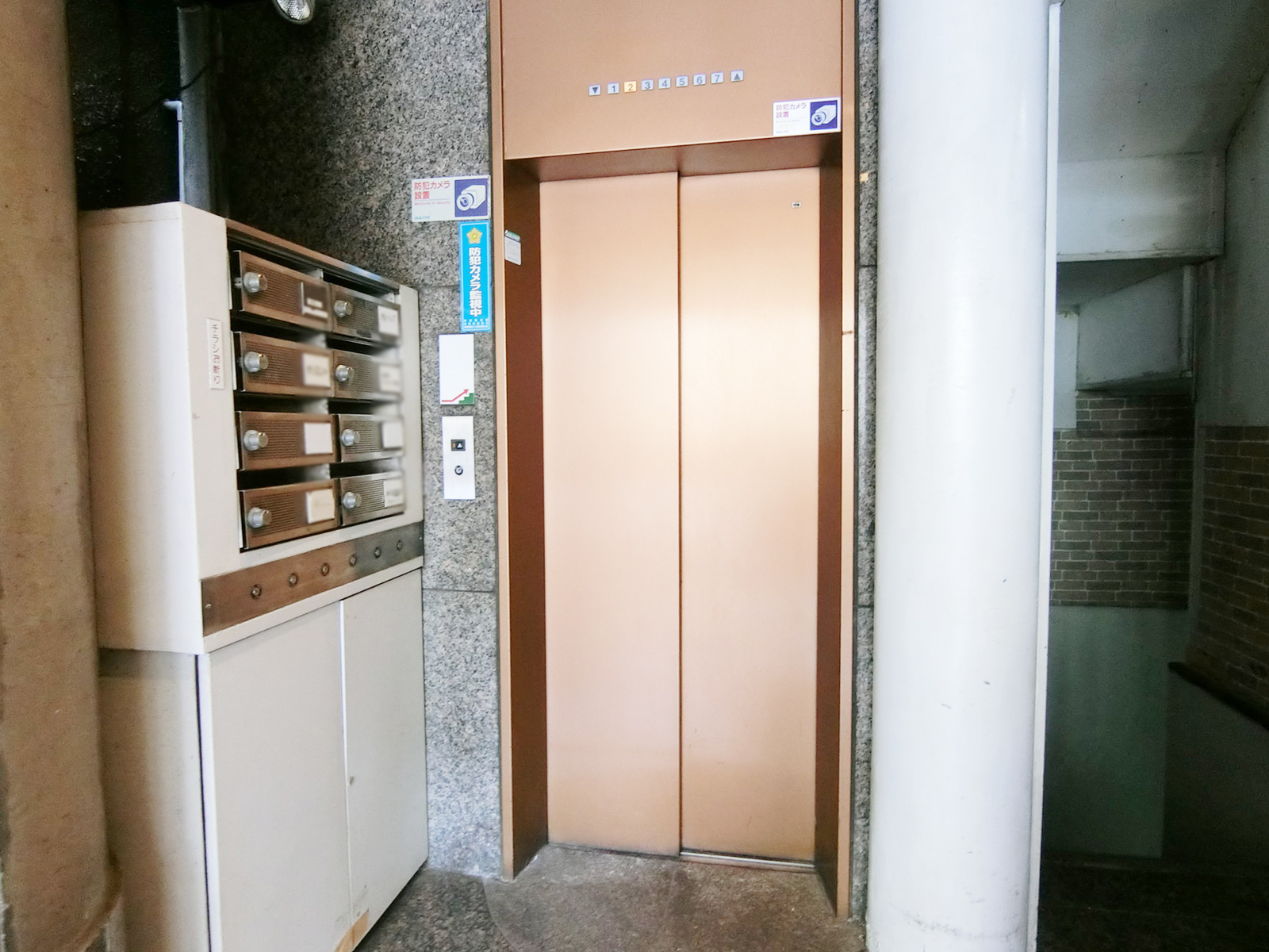 エレベーター