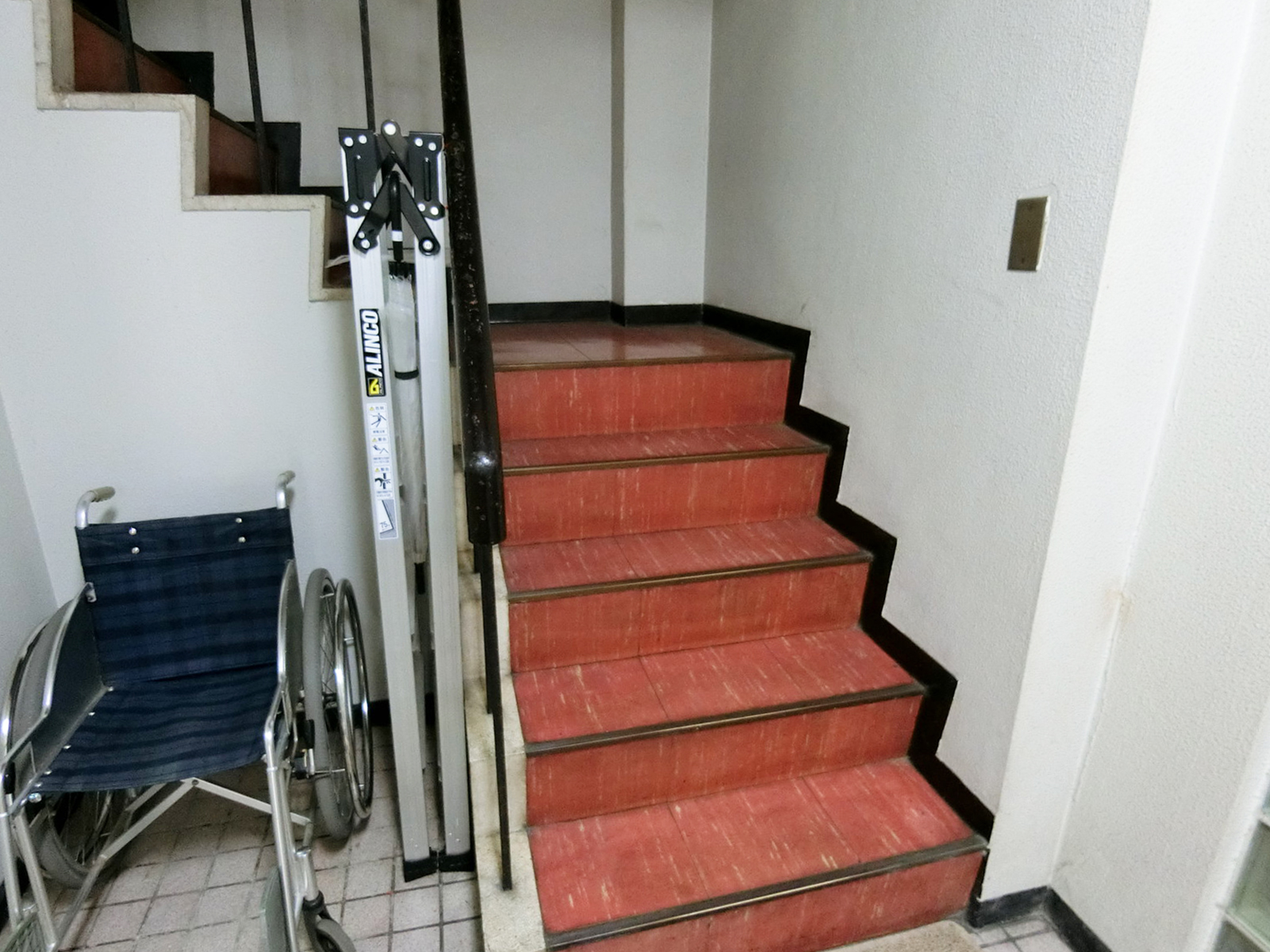 内階段