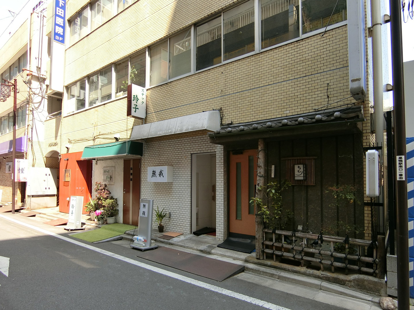 1階テナントの様子