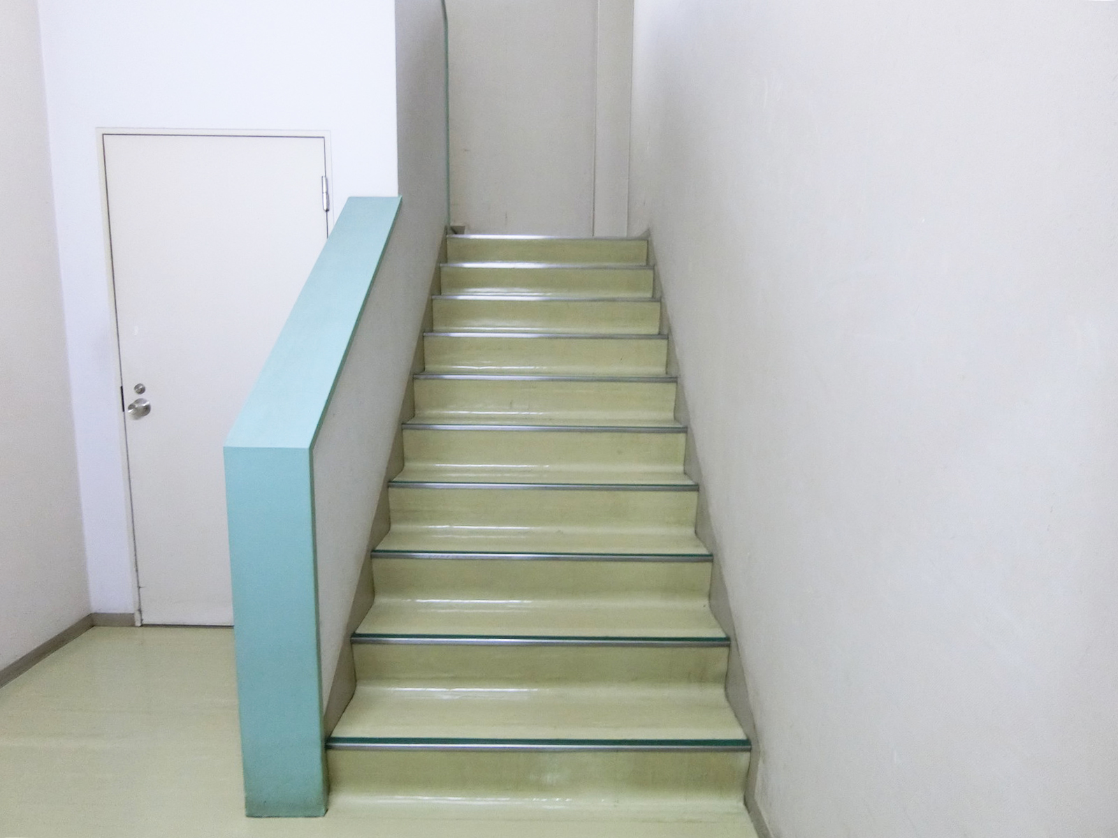 内階段