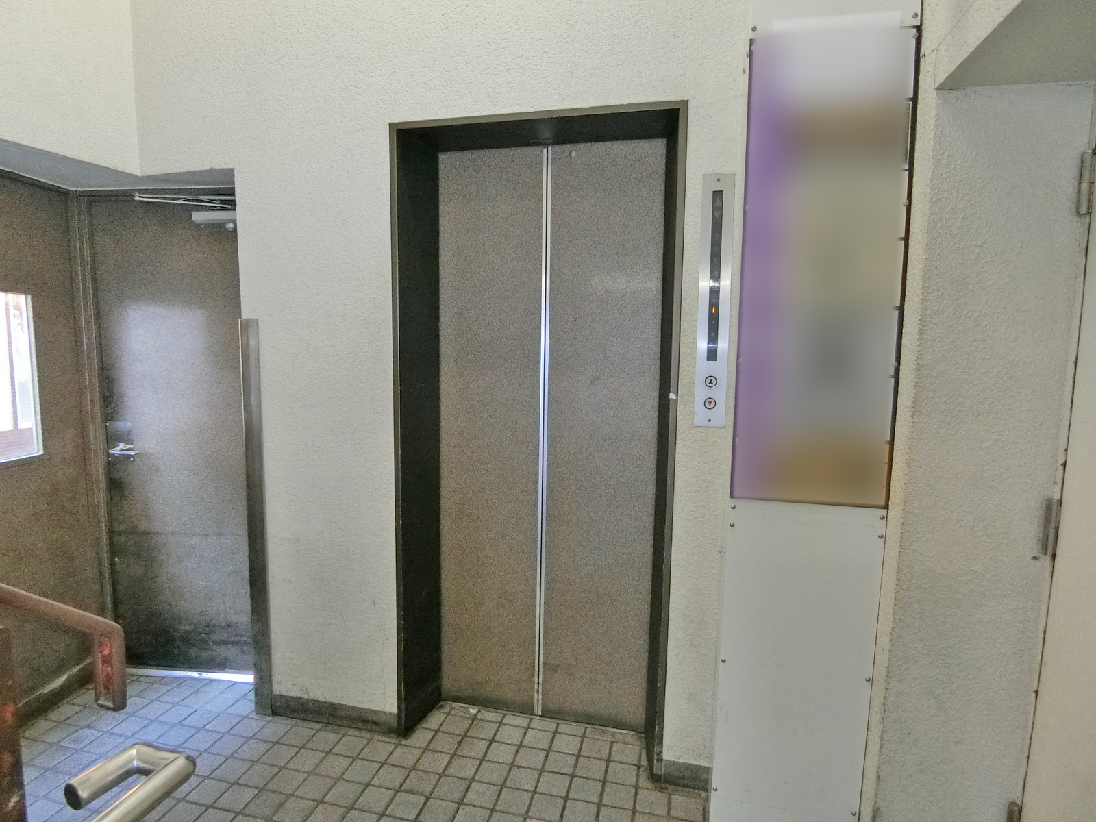 エレベーター