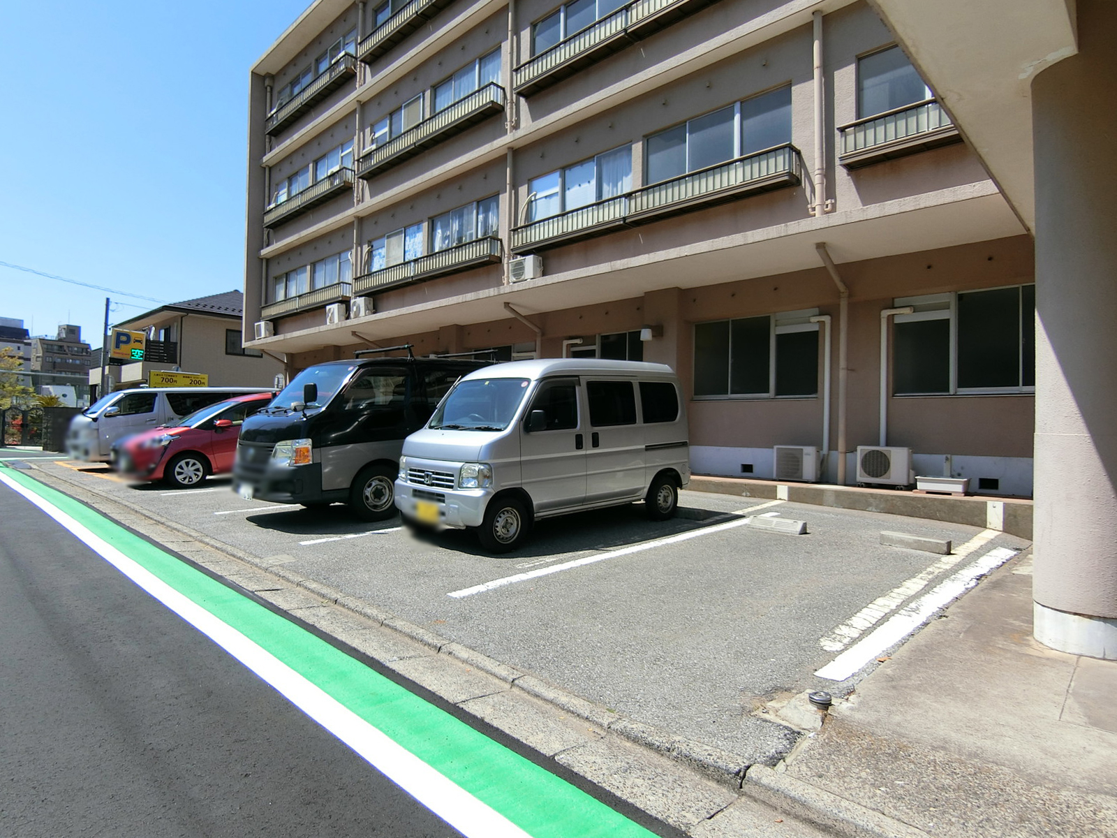 駐車場