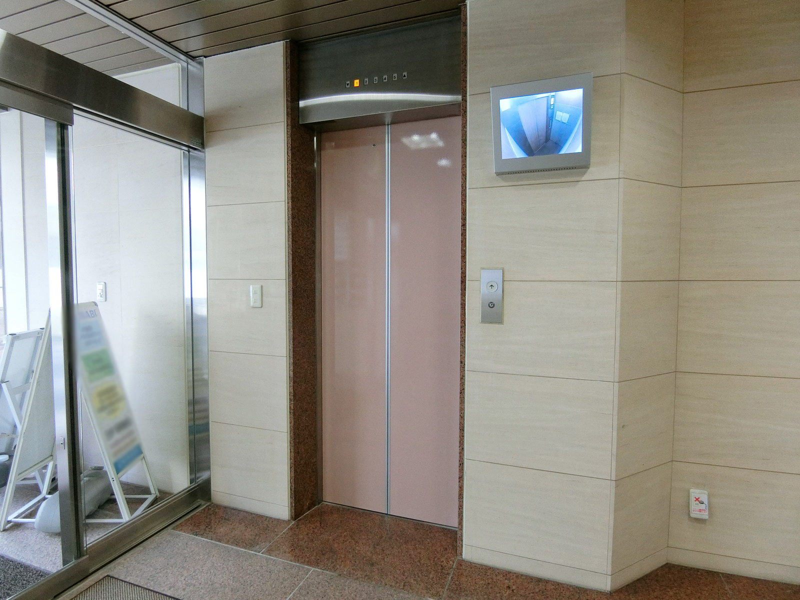 エレベーター