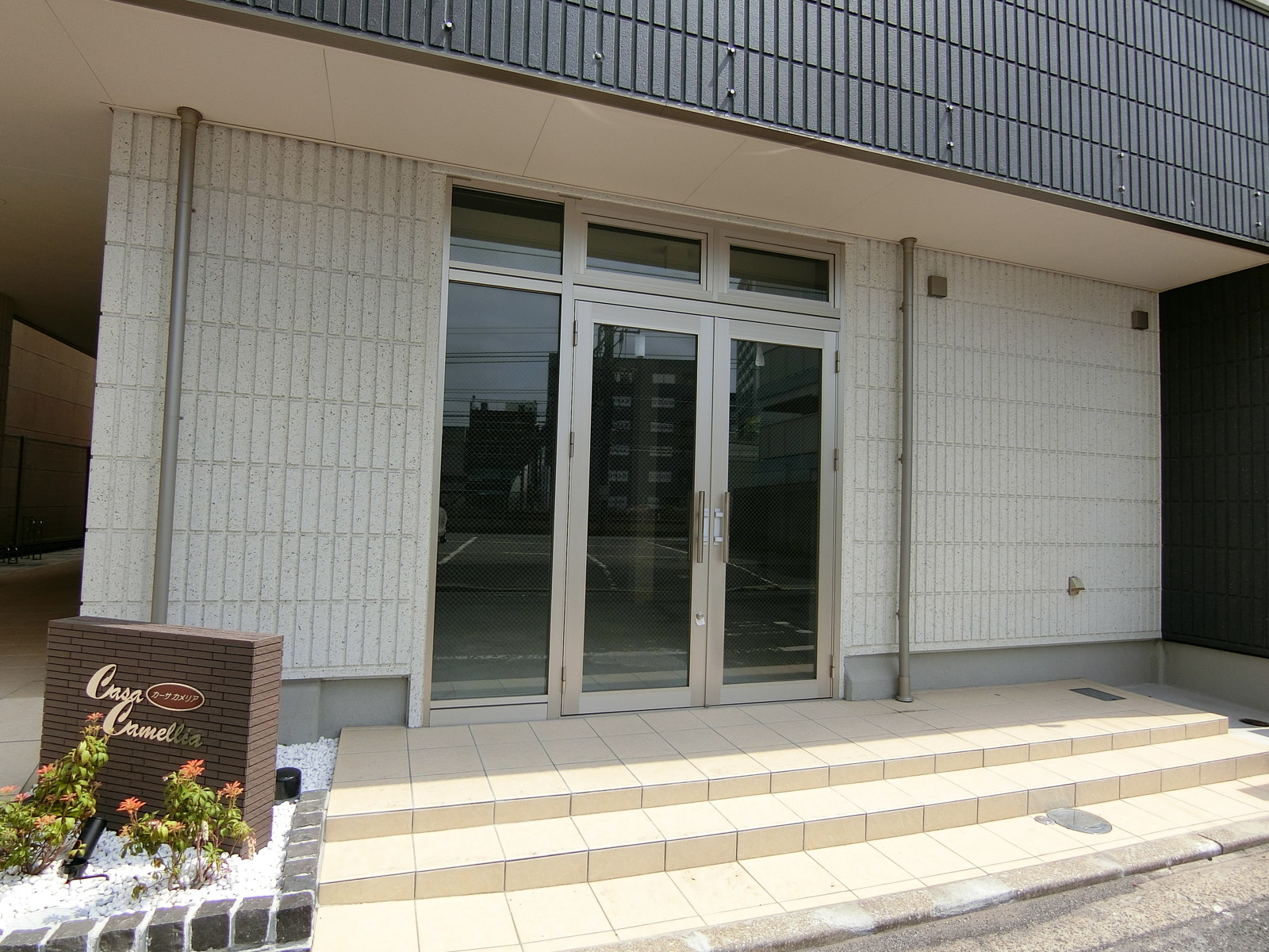 オフィス物件出入り口