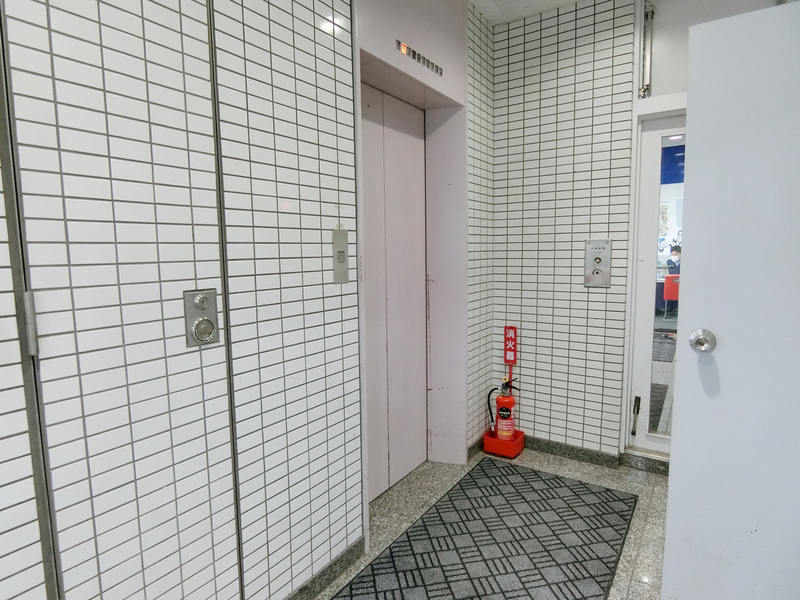 エレベーター