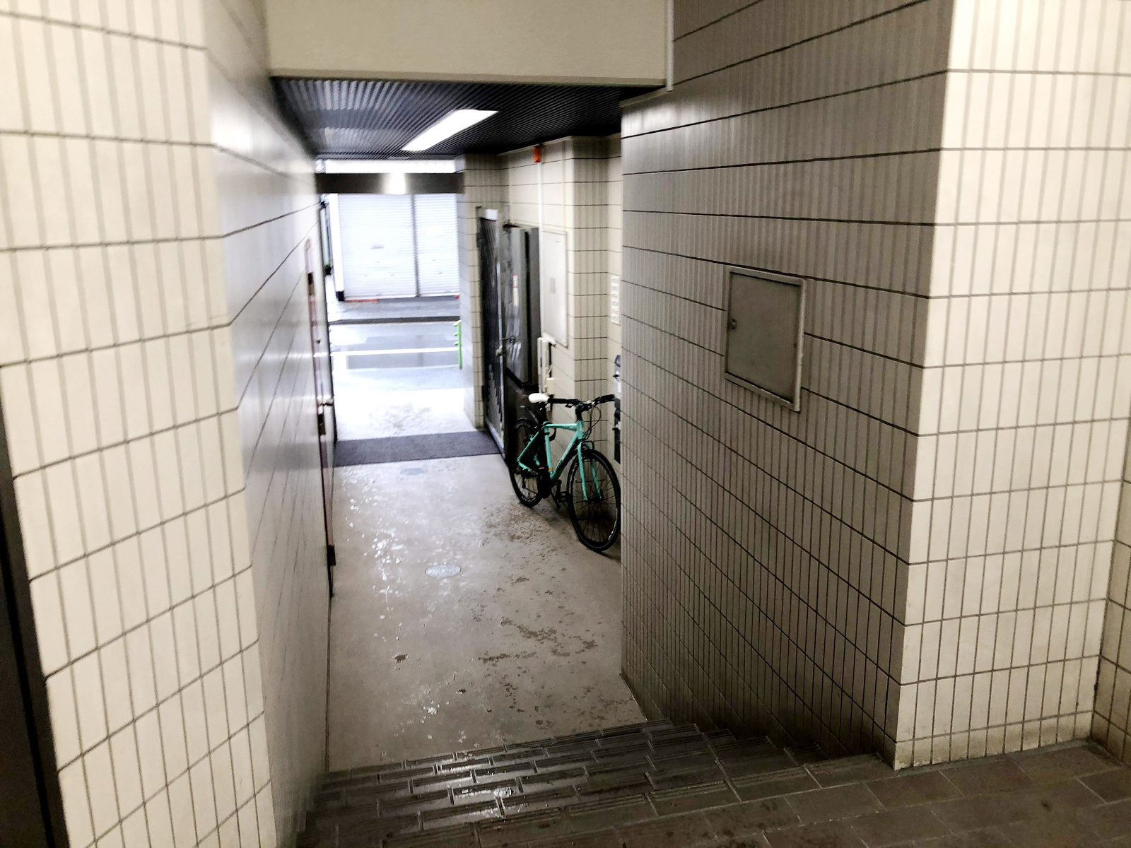 エントランス内部