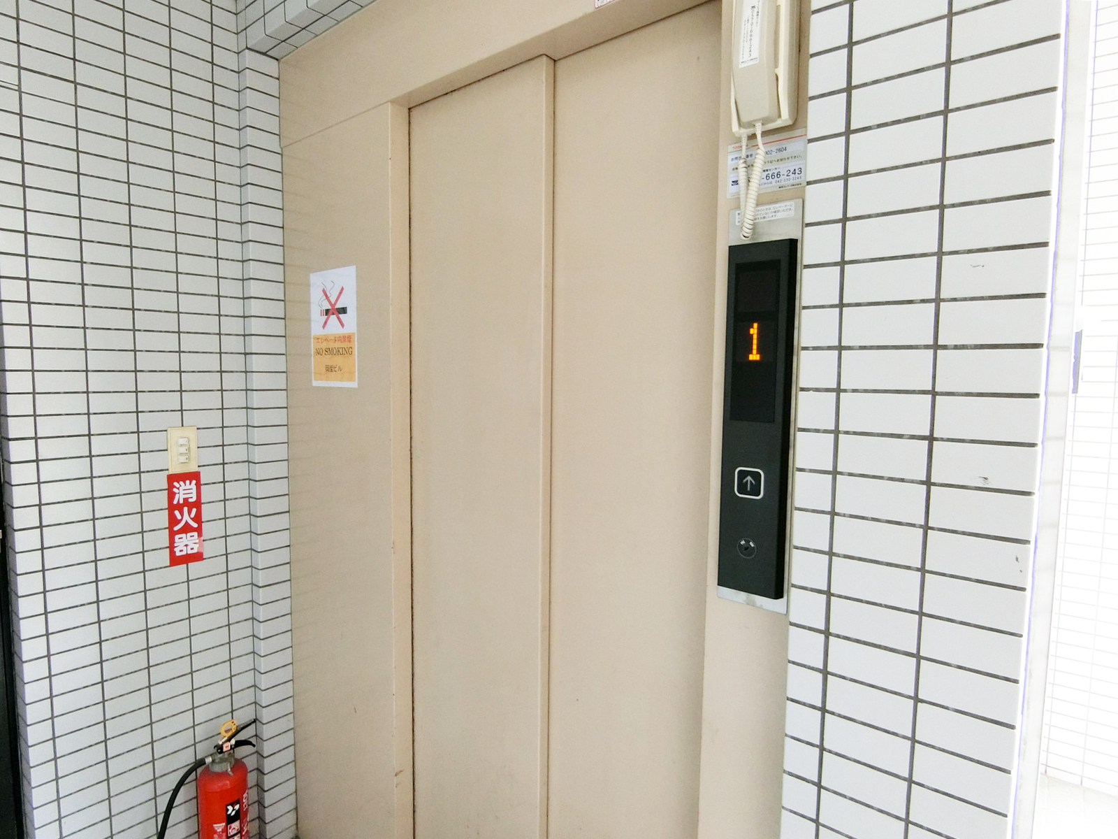 エントランス
