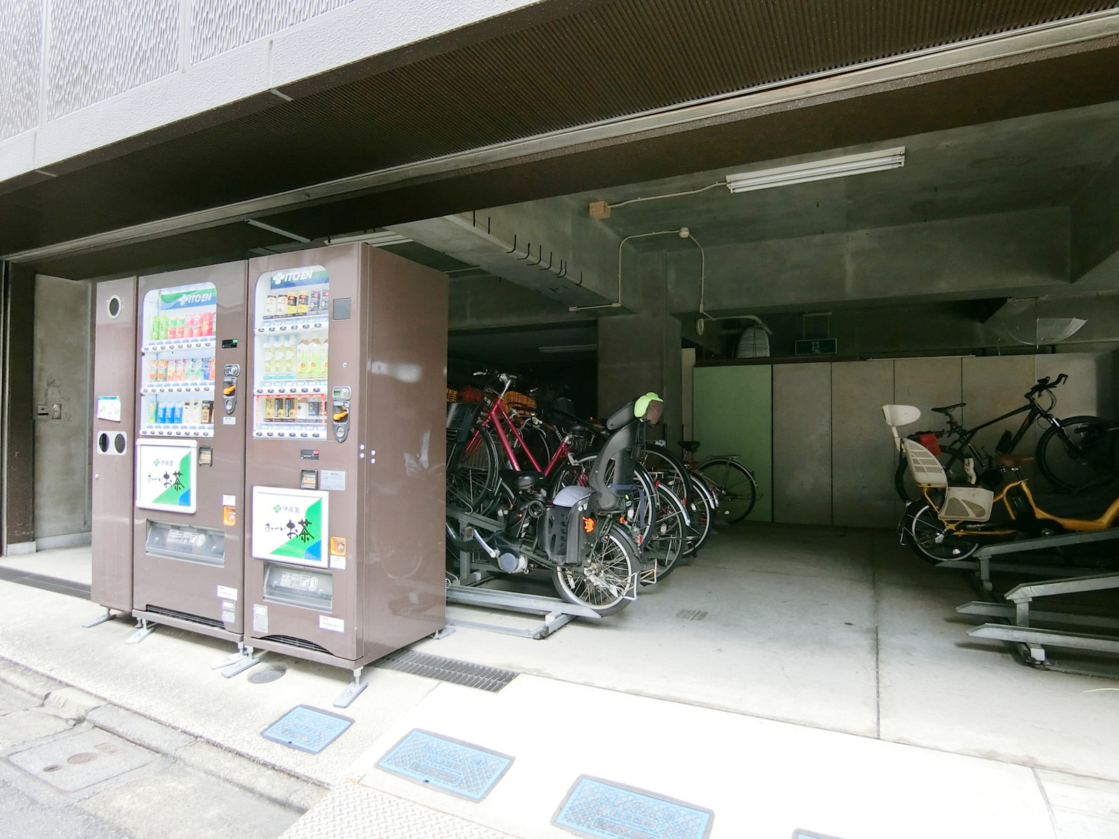 駐輪場