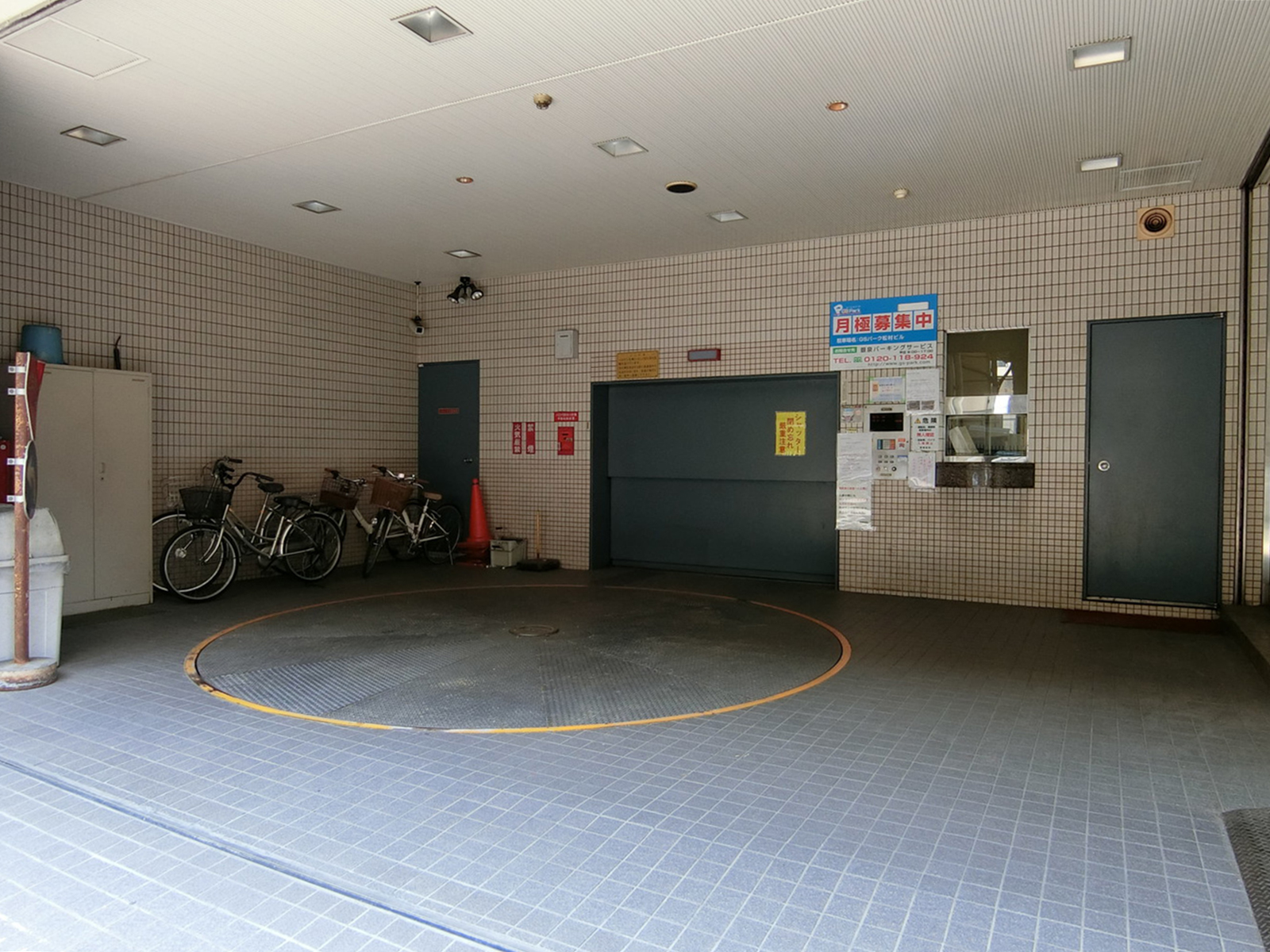 駐車場