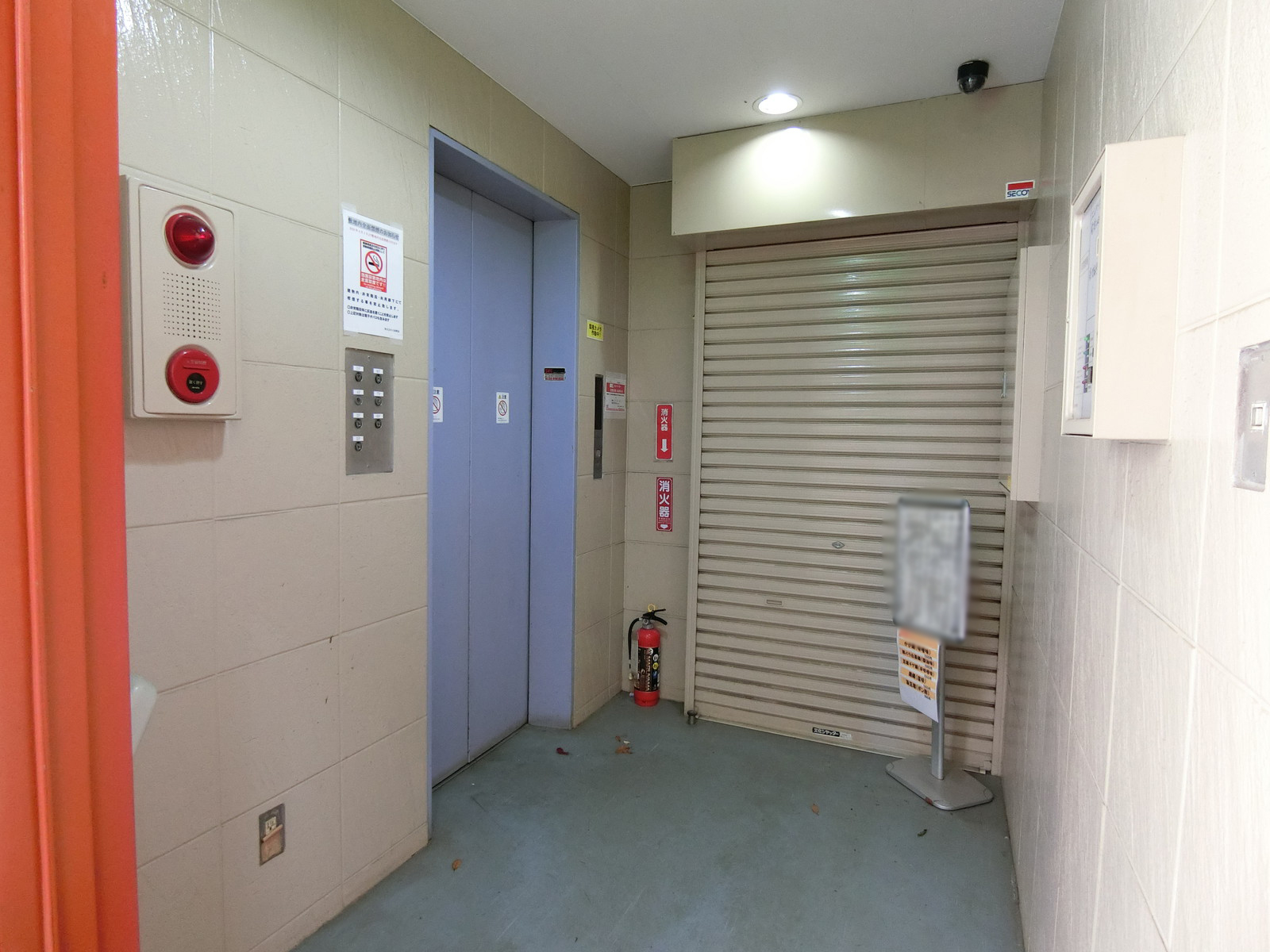 エントランス
