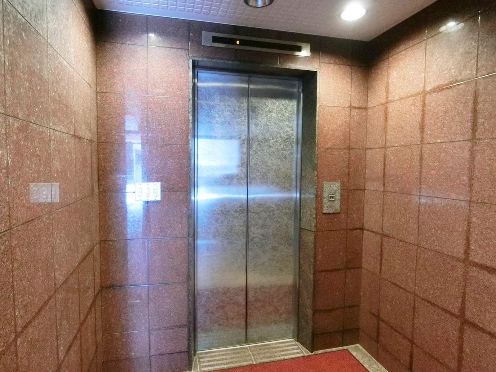 エレベーター