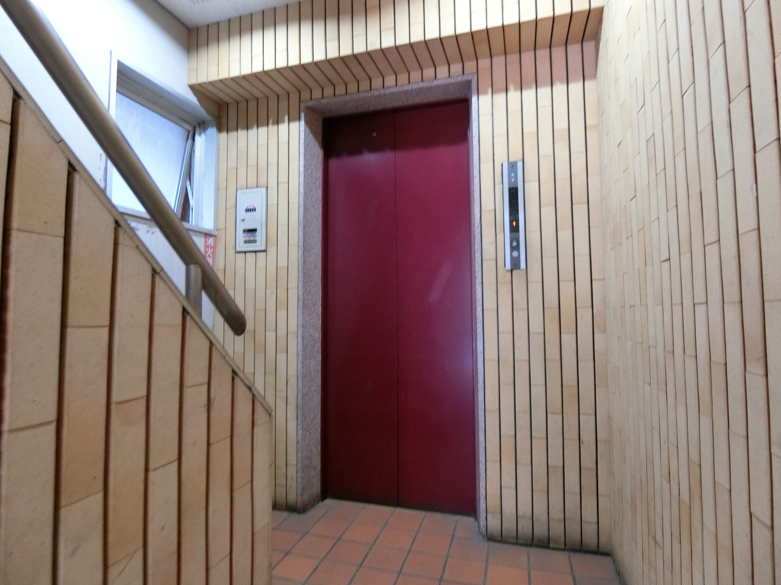 エレベーター