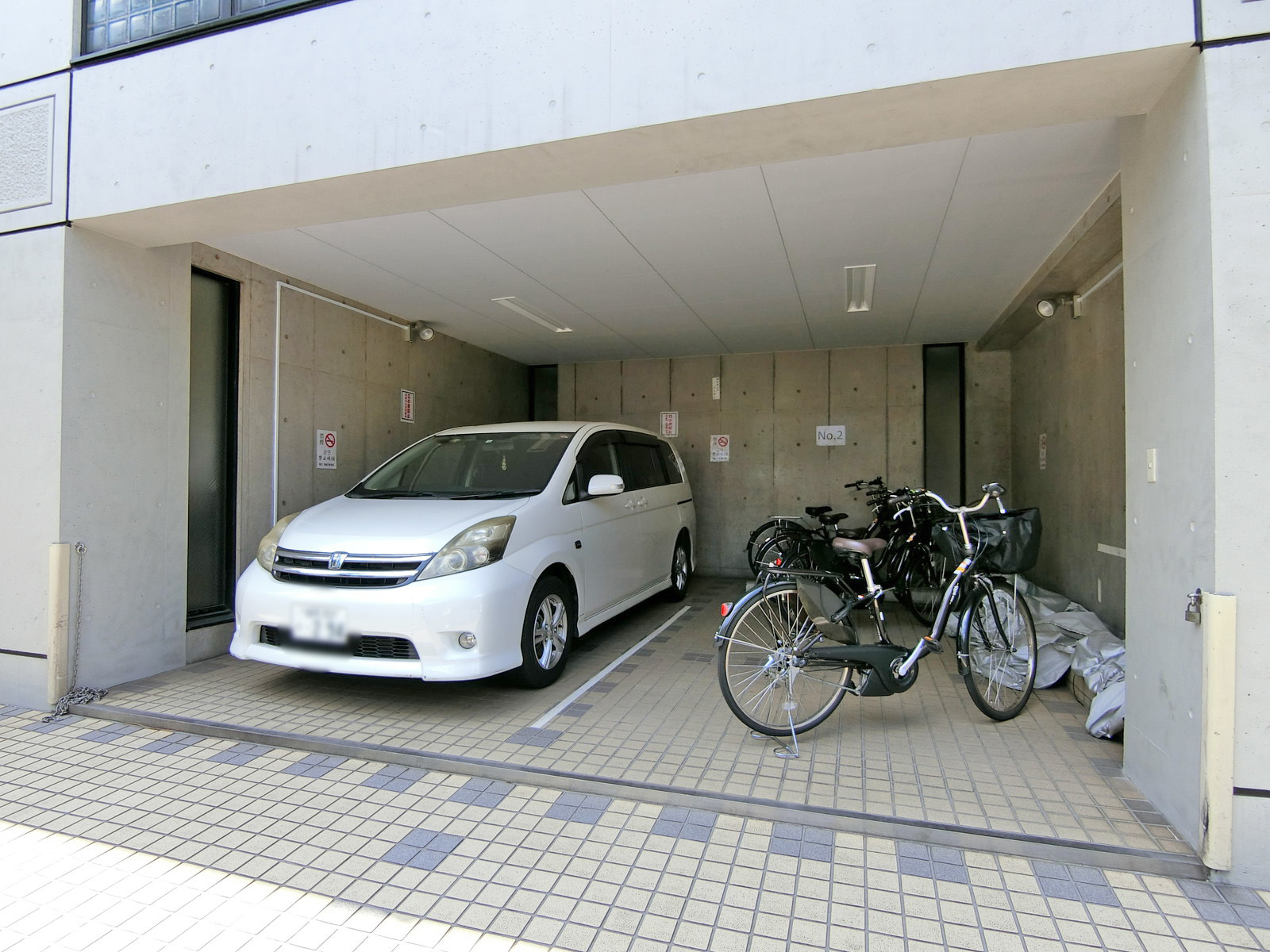 駐車スペース