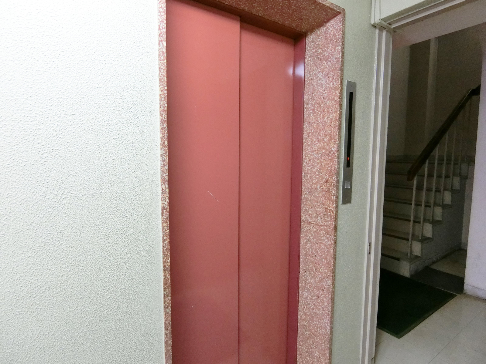 エレベーター