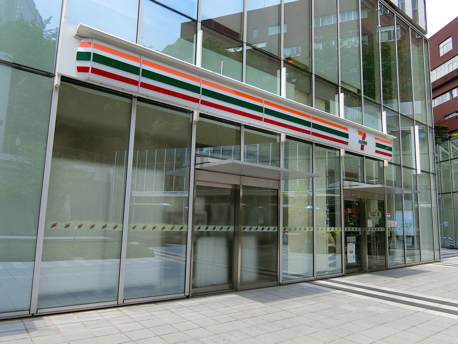 1階のセブンイレブン プルデンシャルタワー店
