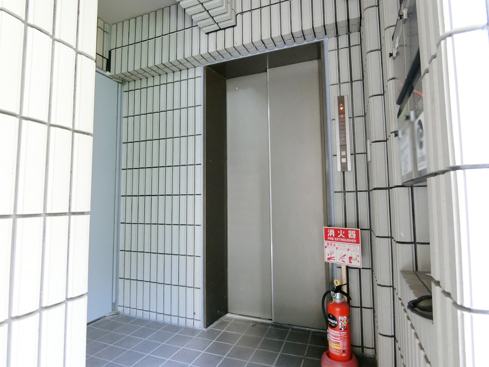 エレベーター