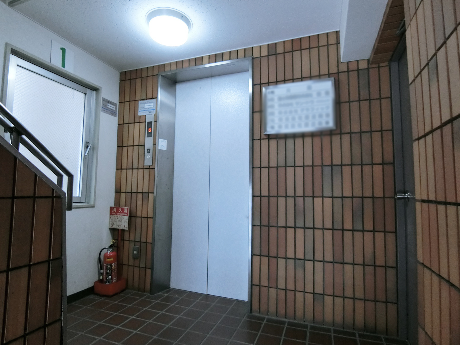 エレベーター