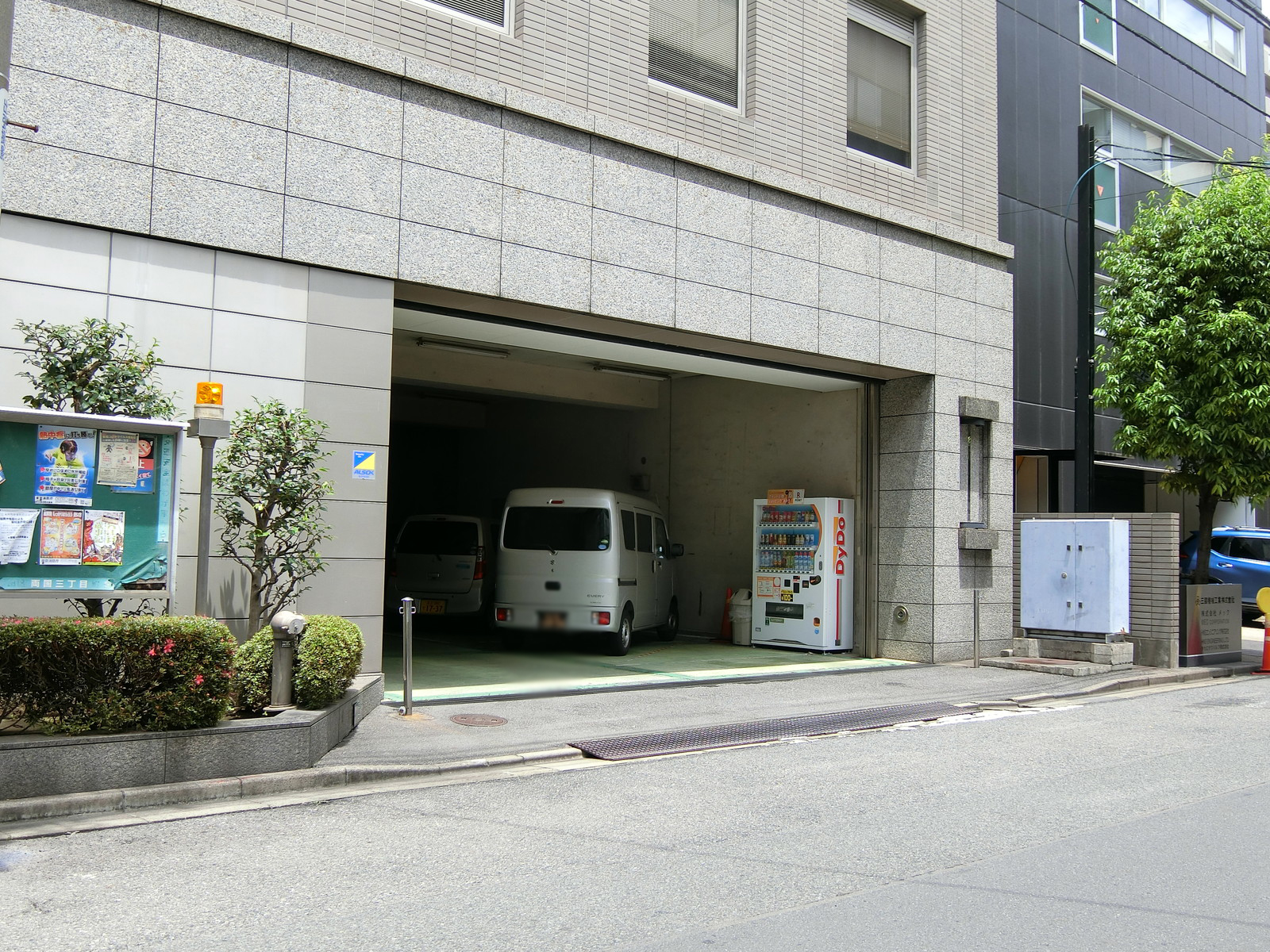 駐車場