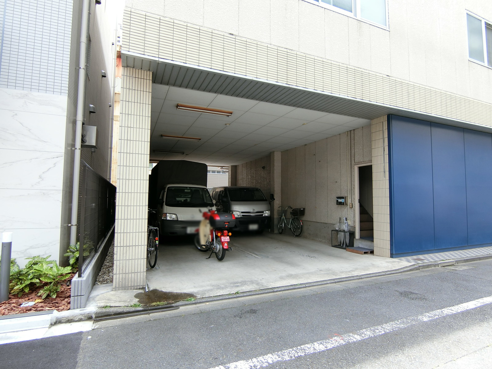 駐車スペース