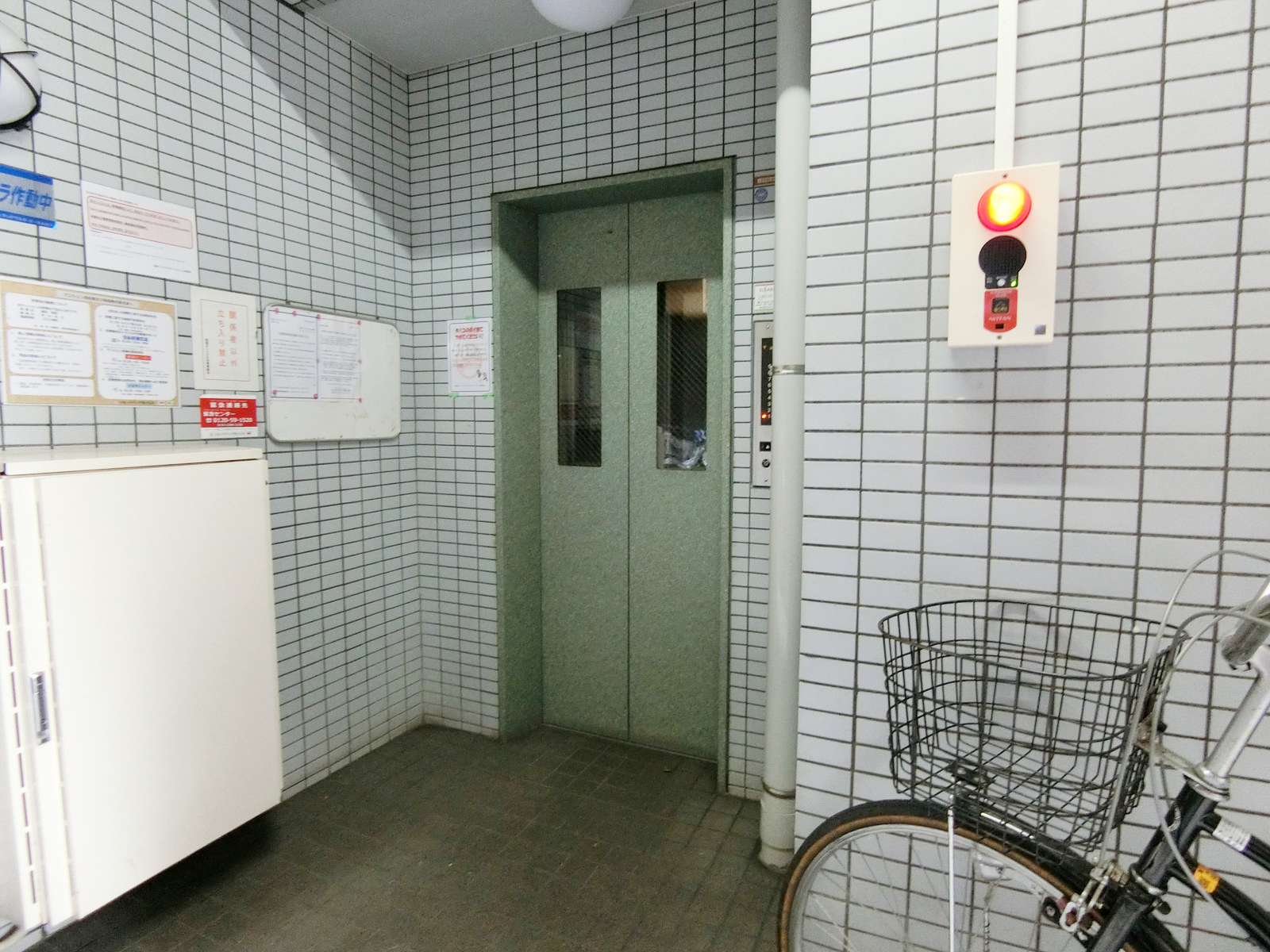 エレベーター