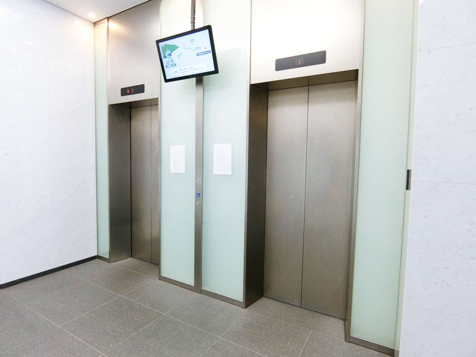 エレベーター