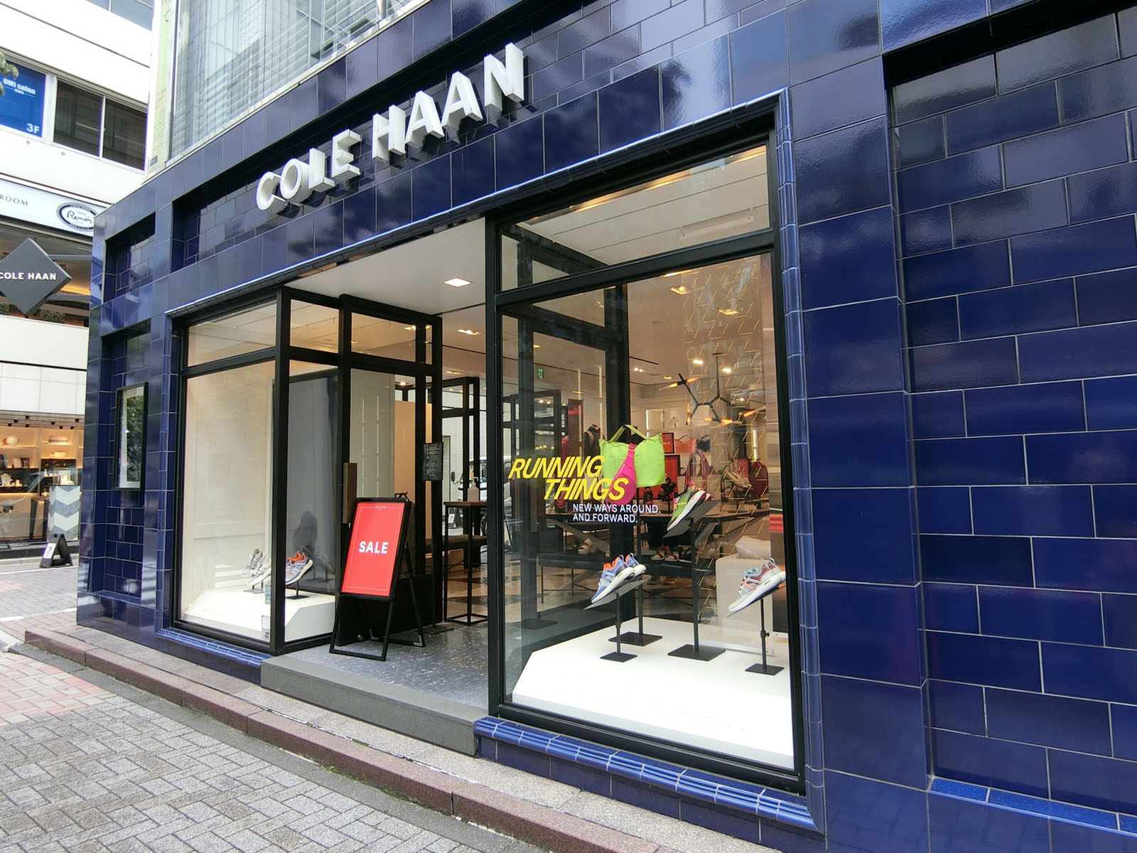 1階のファッションショップ