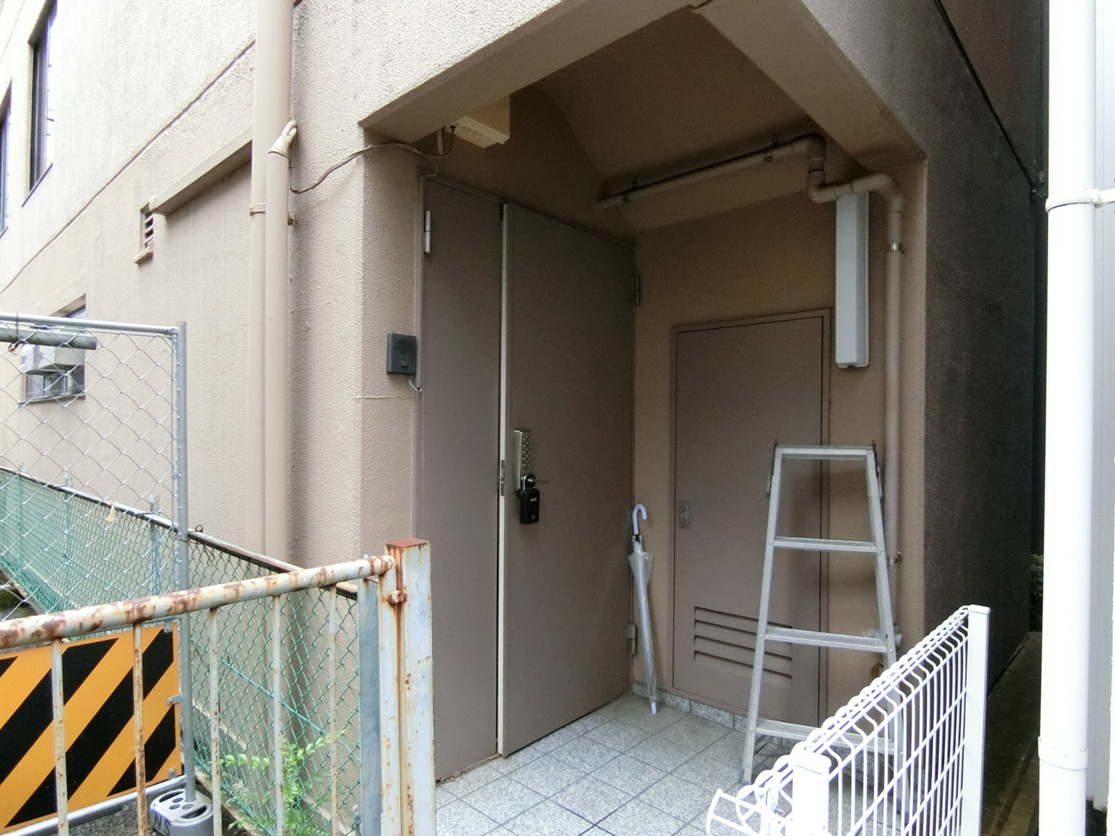 物件出入口