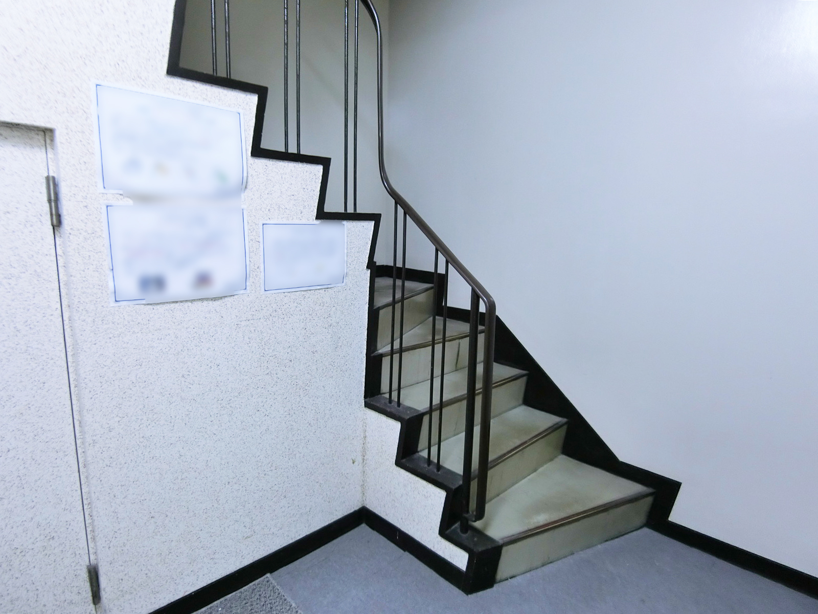 内階段