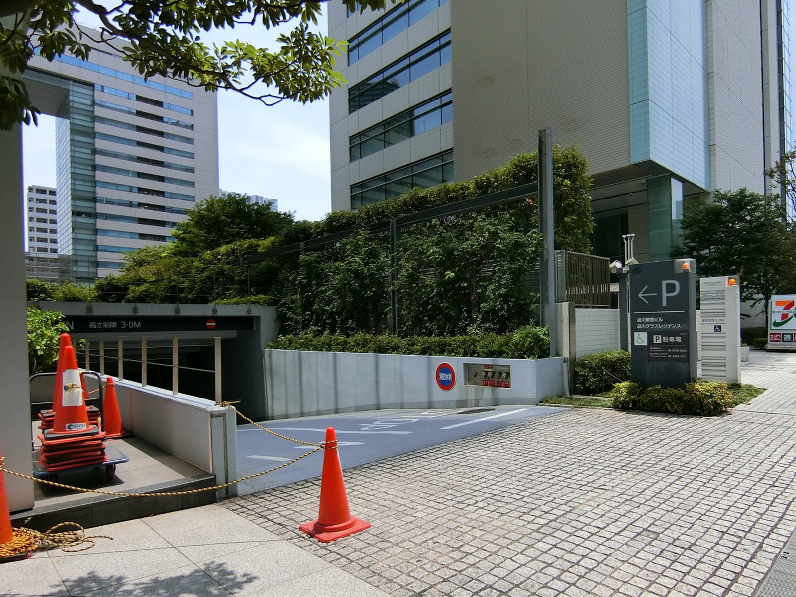 駐車場