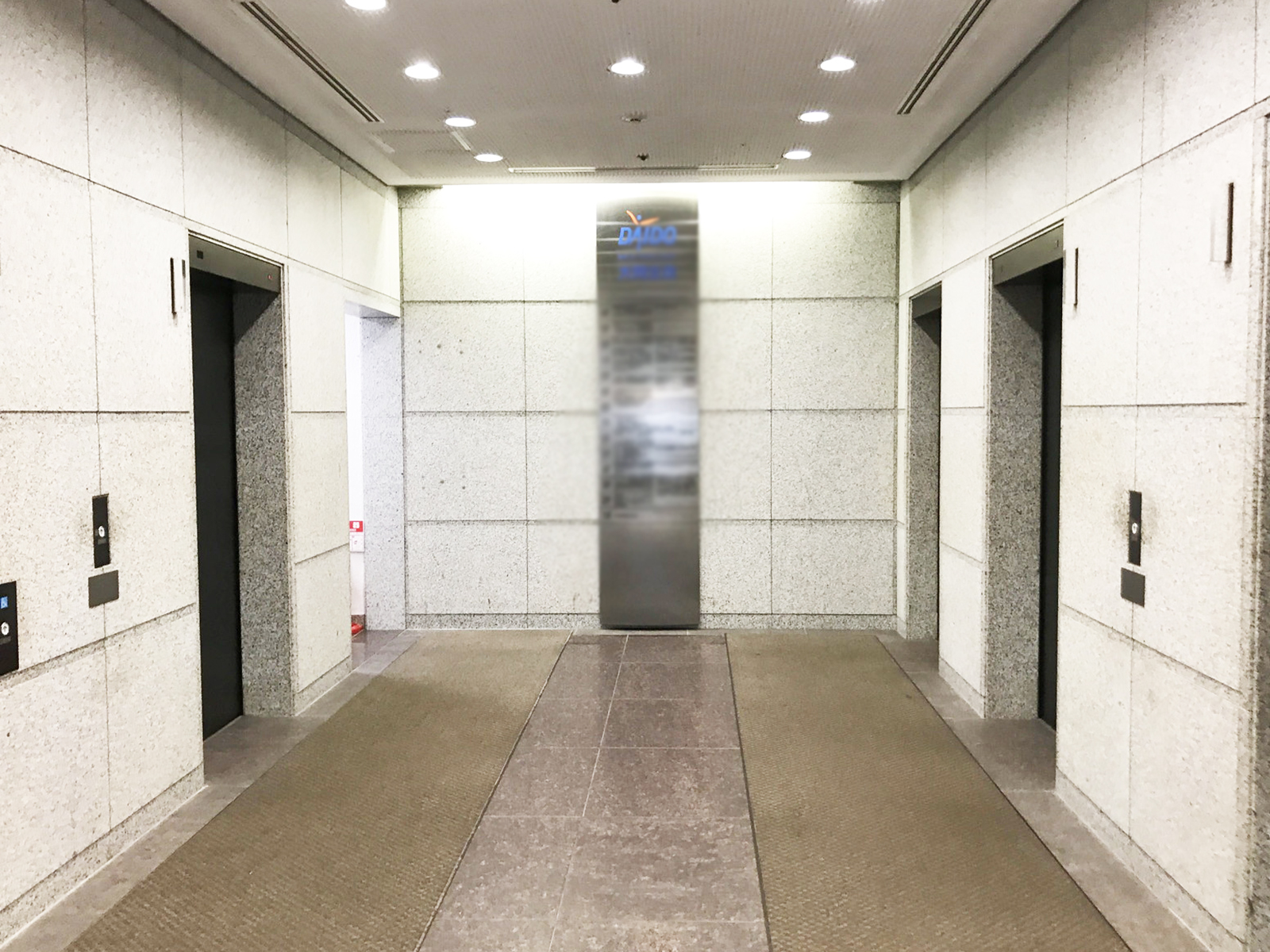 エレベーターホール