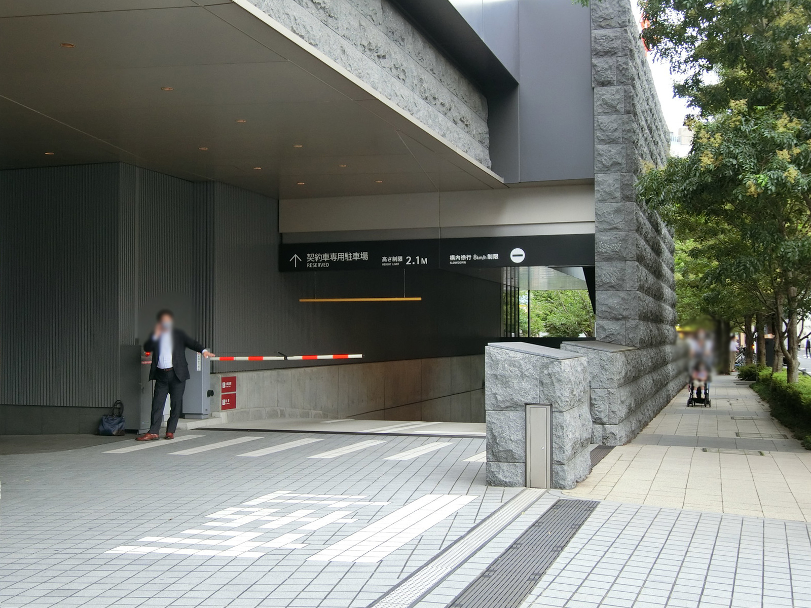 駐車場