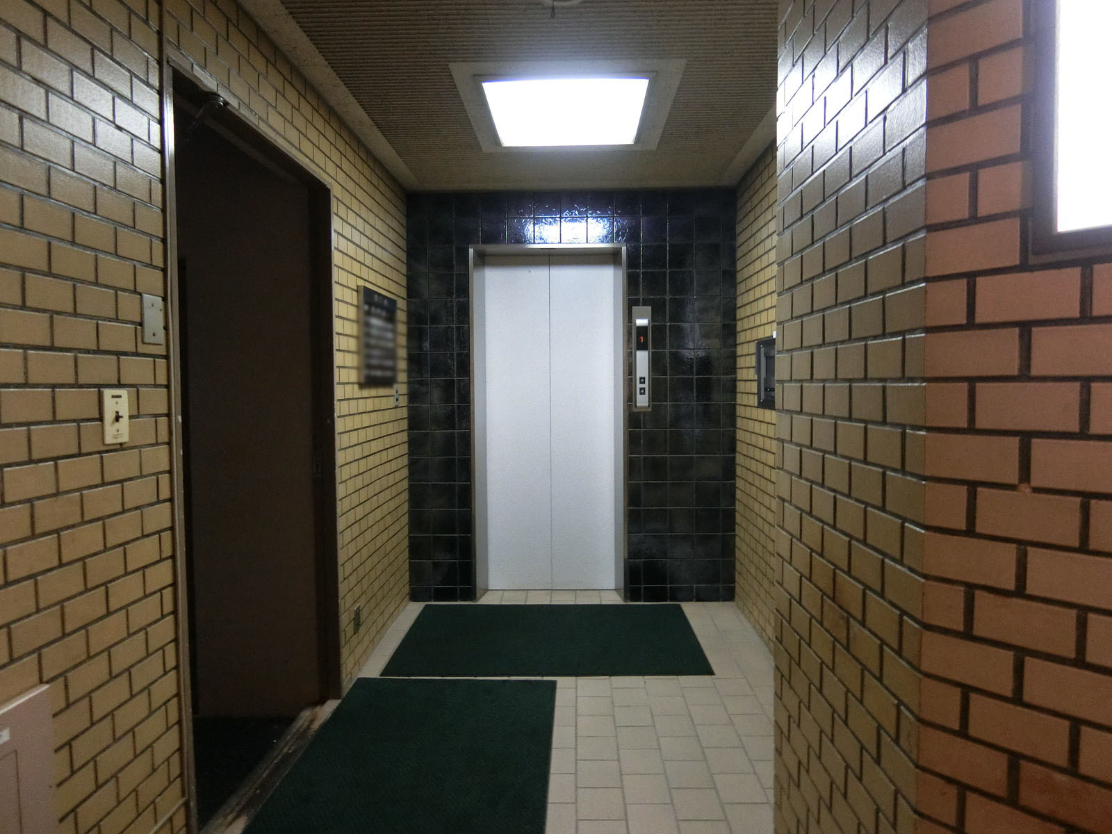 エレベーター