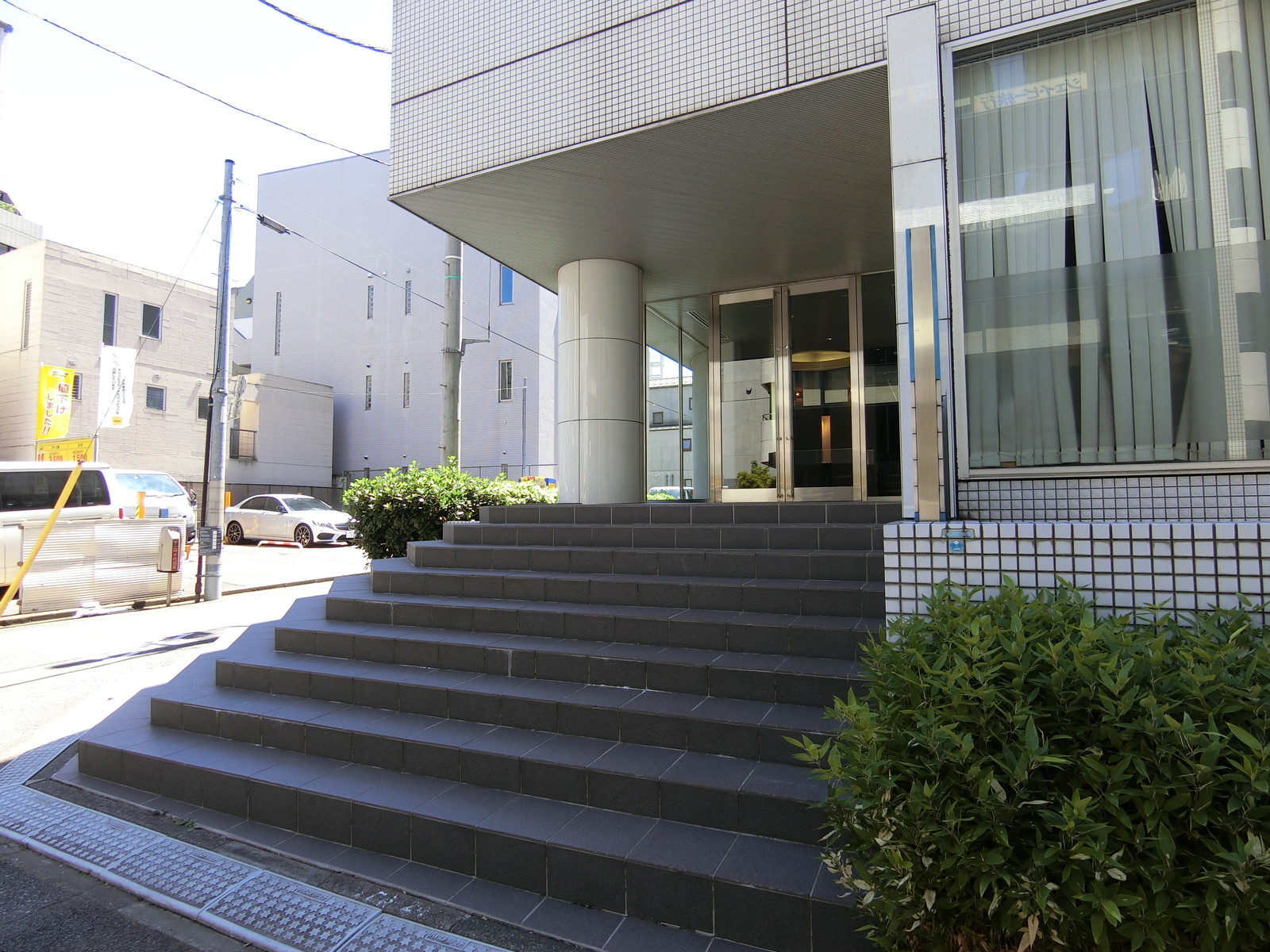 エントランスアプローチ