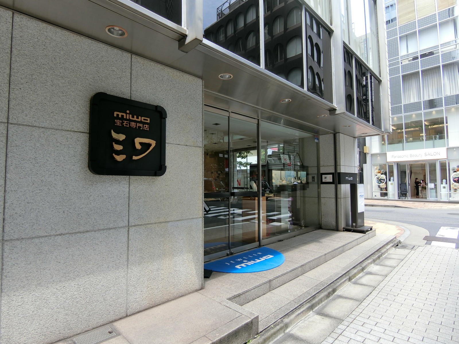 1階の店舗