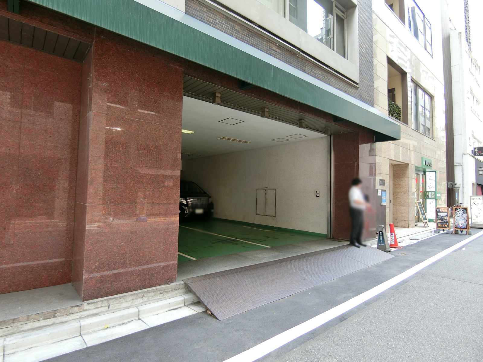 駐車場