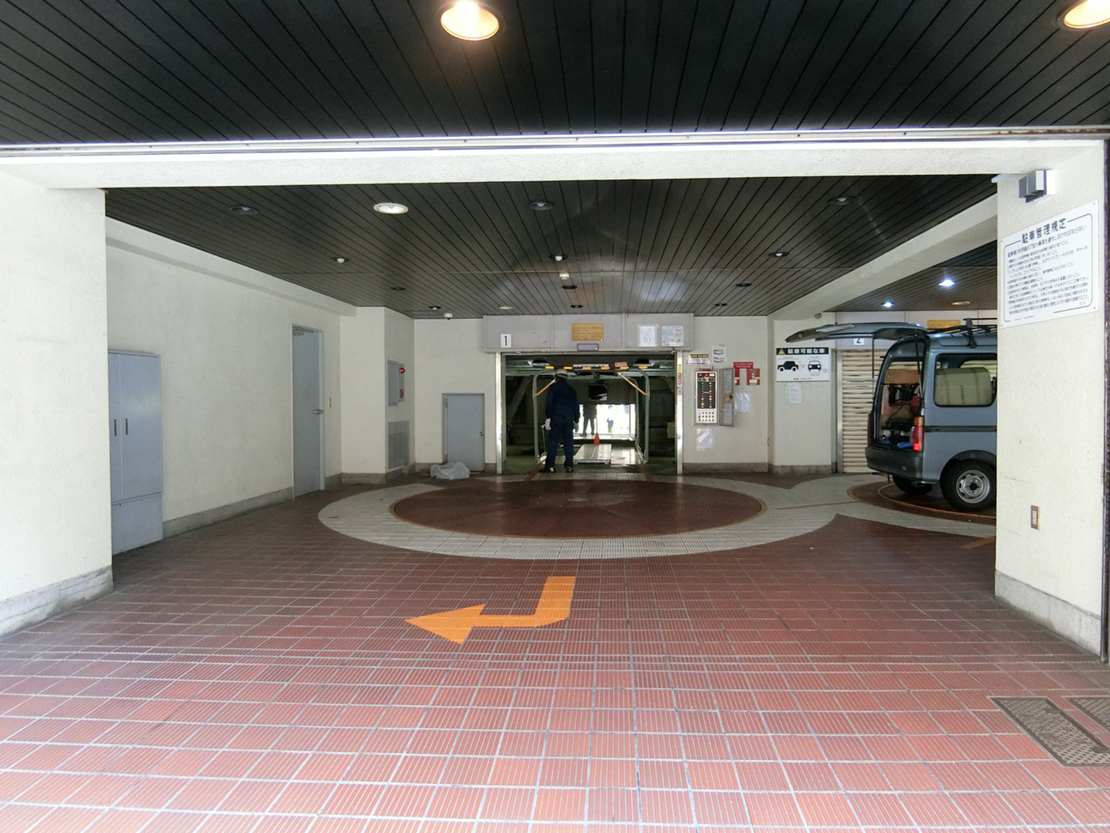 駐車場