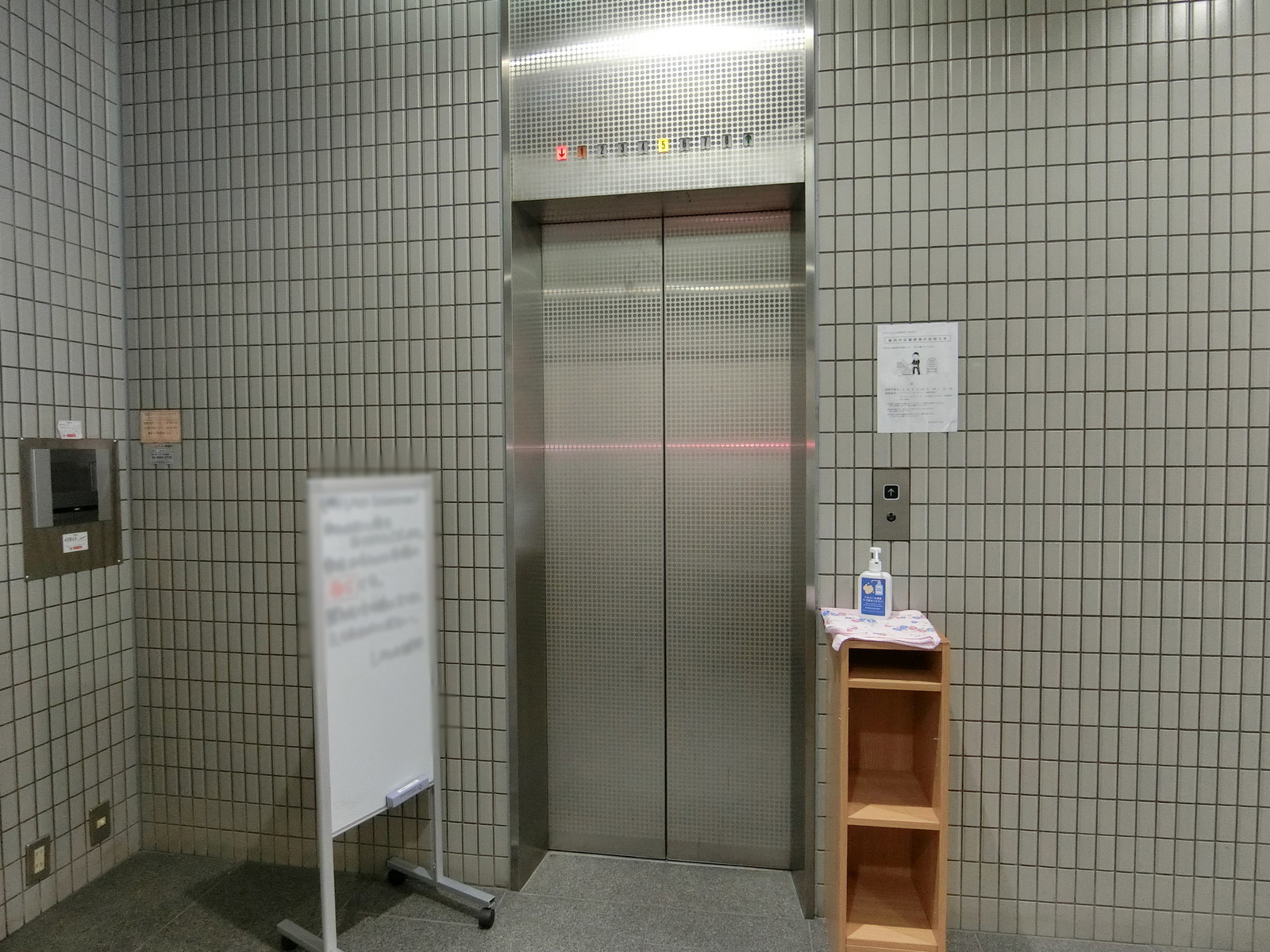 エレベーター