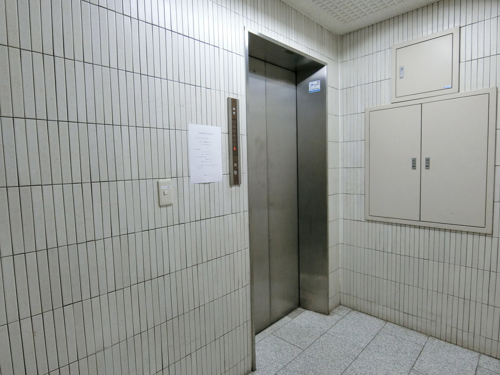 エレベーター