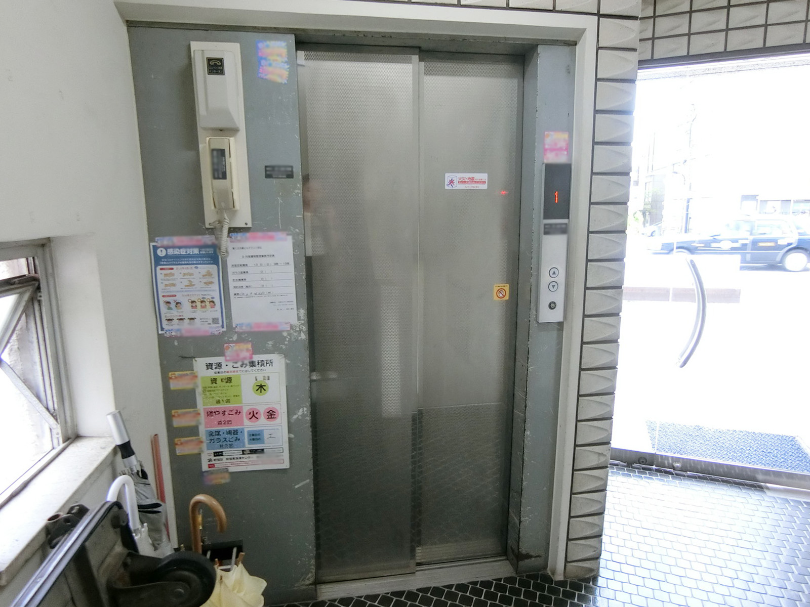 エレベーター