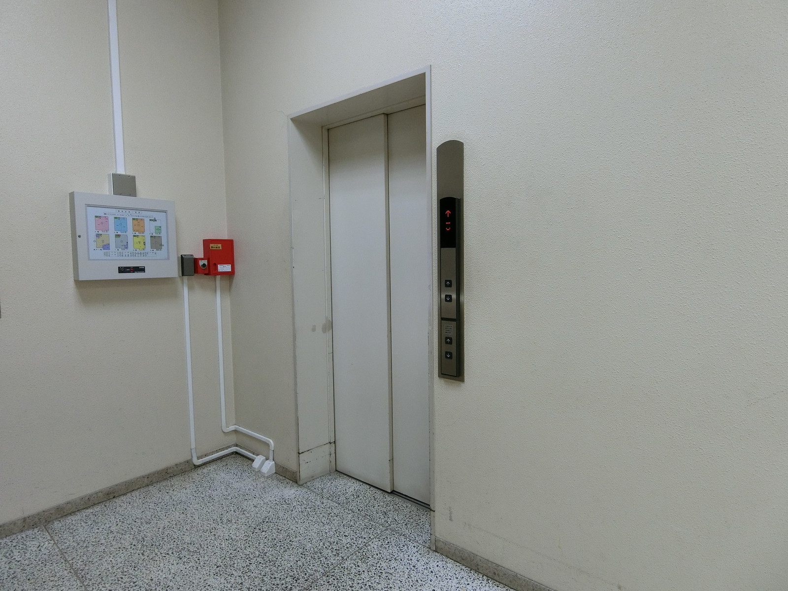 エレベーター