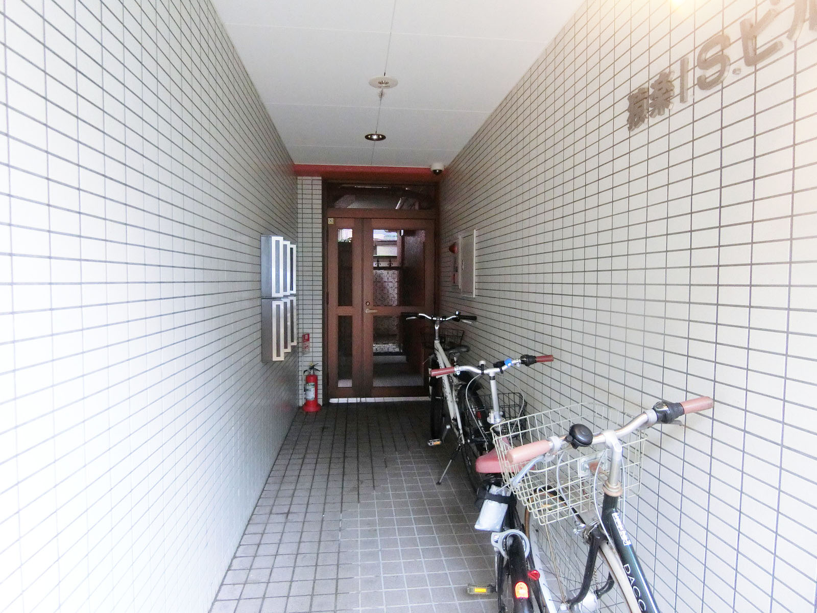 物件出入口