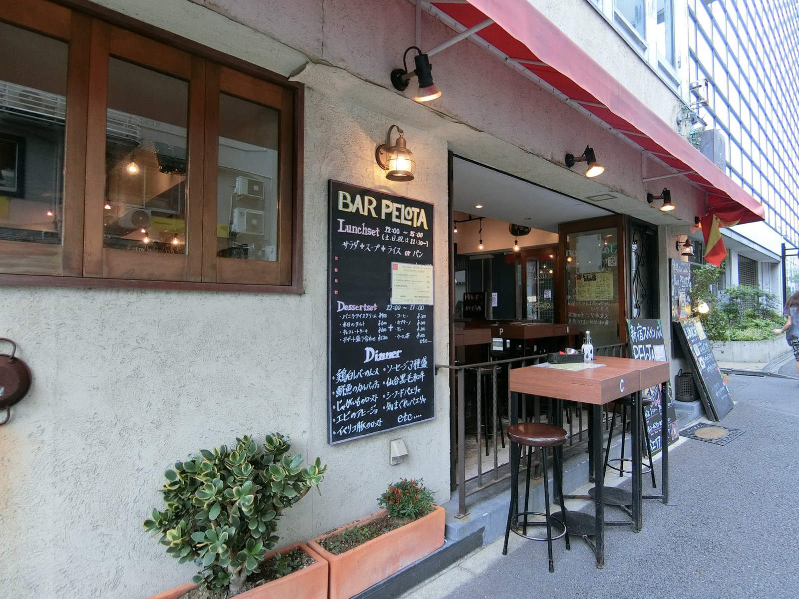 1階の飲食店