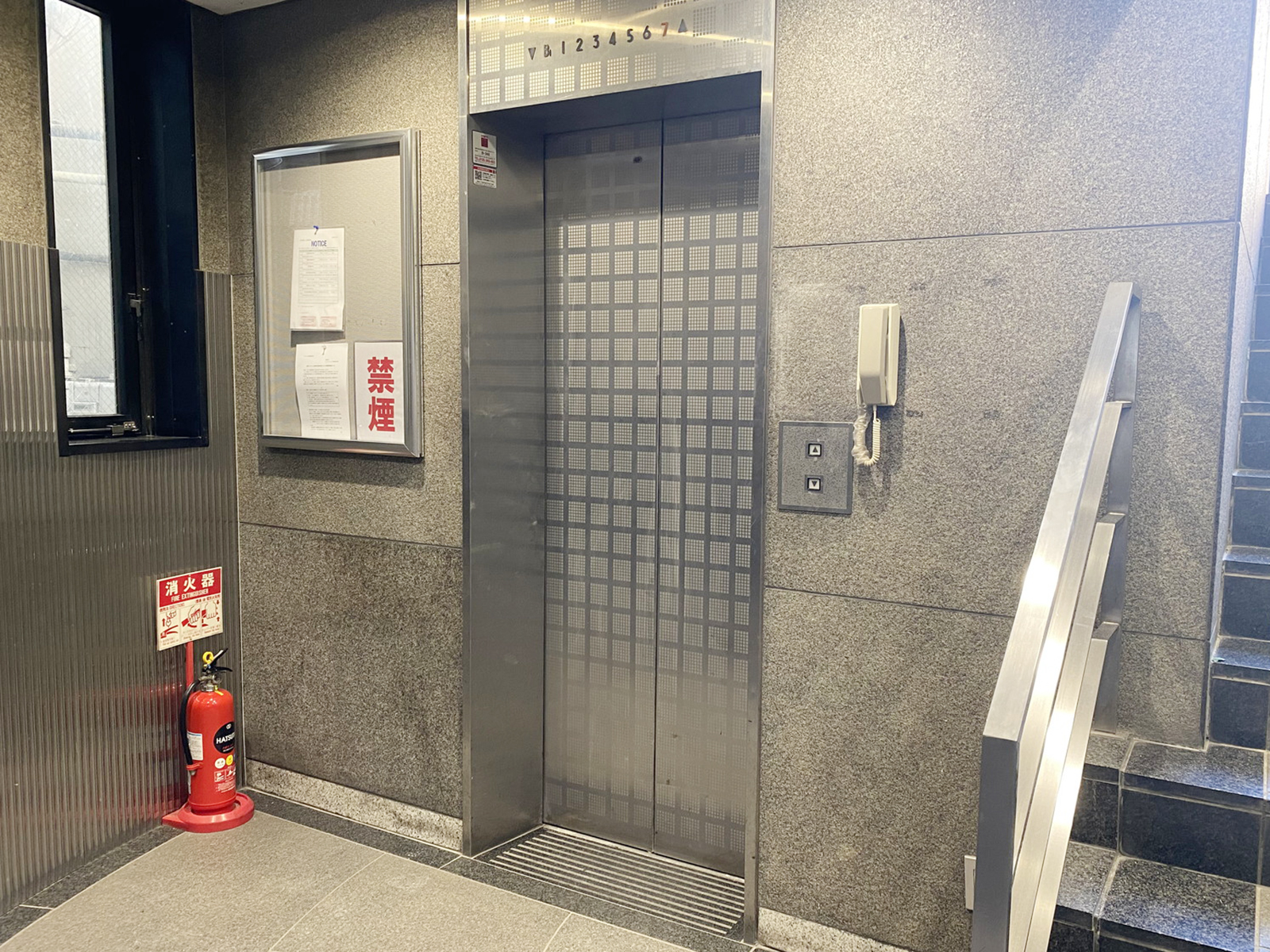 エレベーター