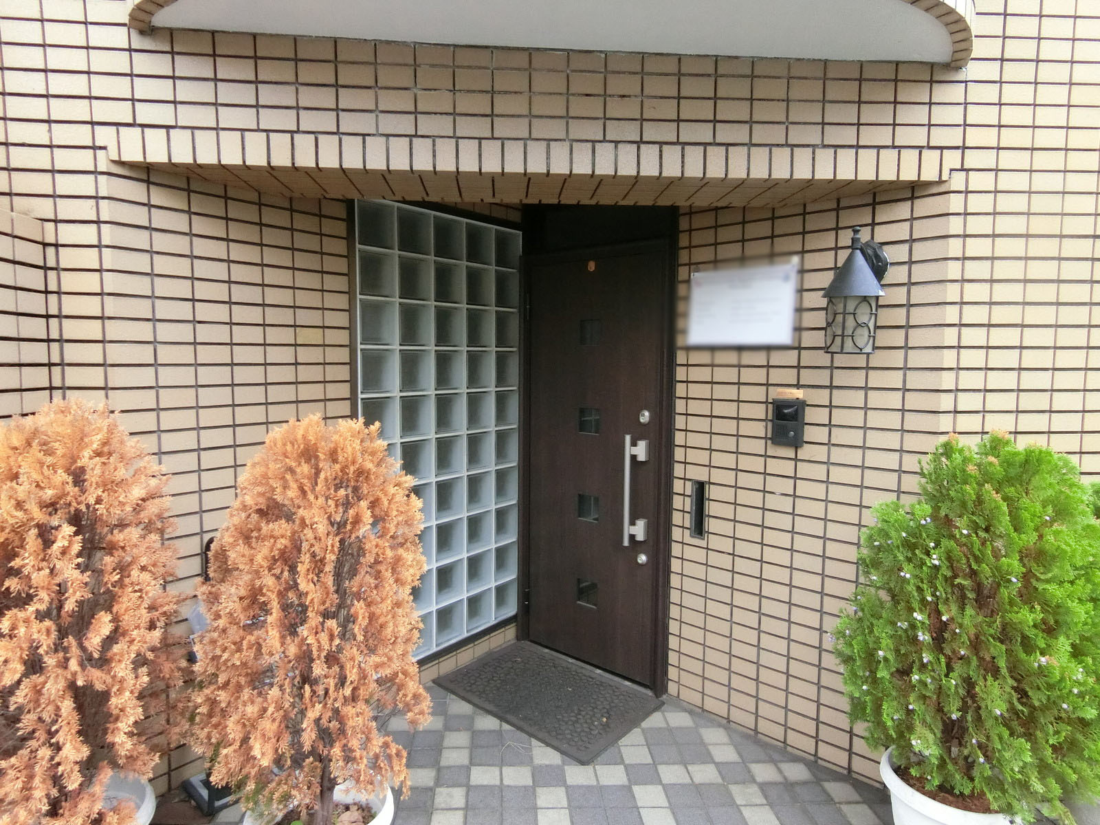 物件出入口