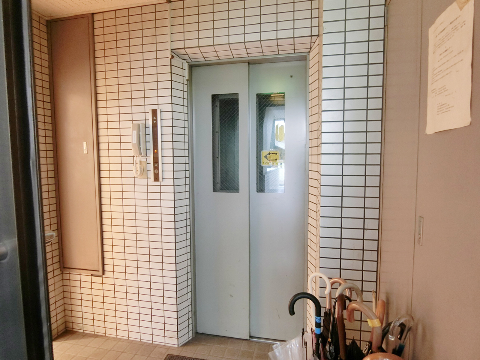エレベーター