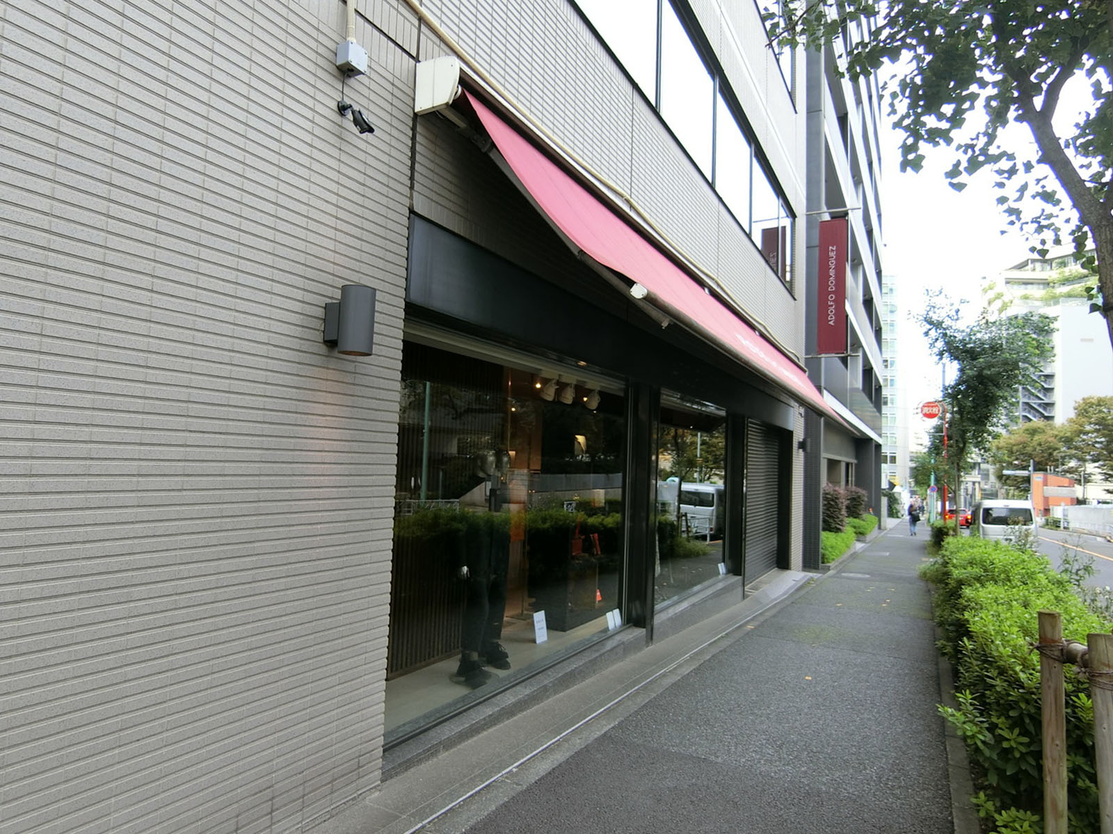 1階テナントの様子