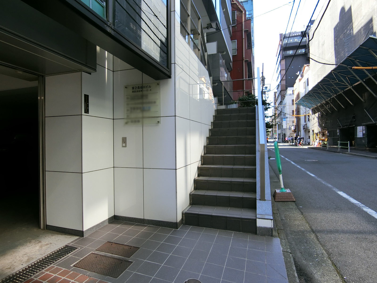 エントランスアプローチ